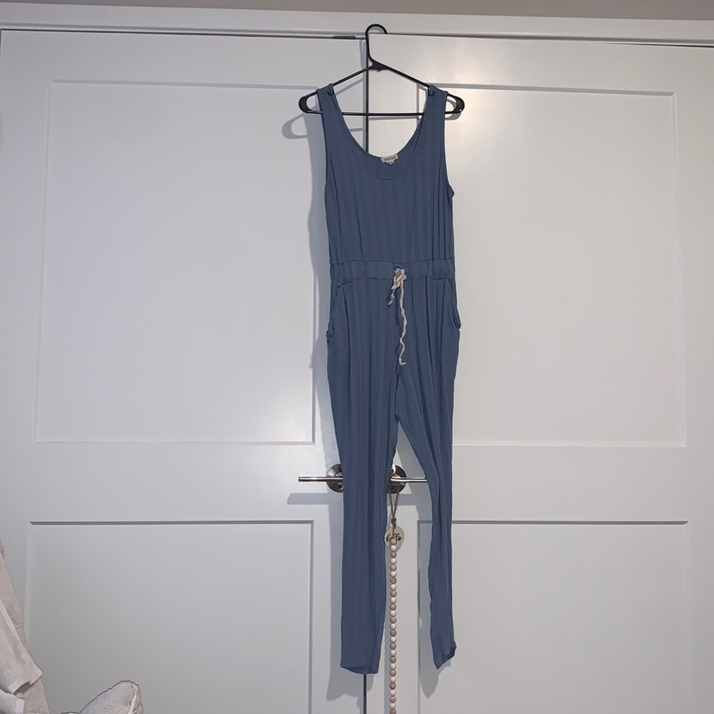Comfortable jump suit